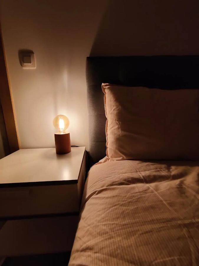 Bel-etage - Free Parking - Entire Floor Alloggio in famiglia *